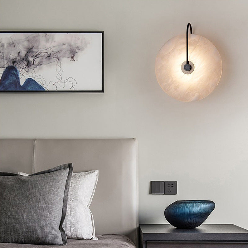 Moderne Alabaster Wandleuchte mit elegantem Kreisdesign