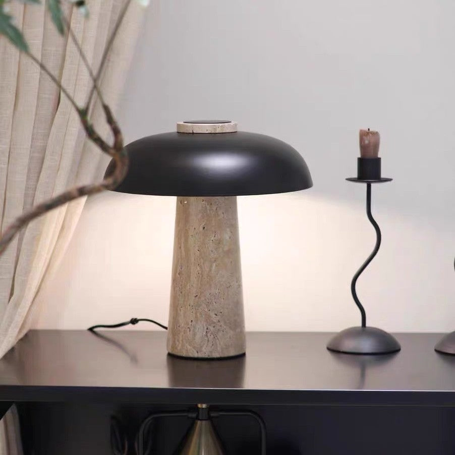 Tragbare Nachttischlampe aus Travertin-Pilz