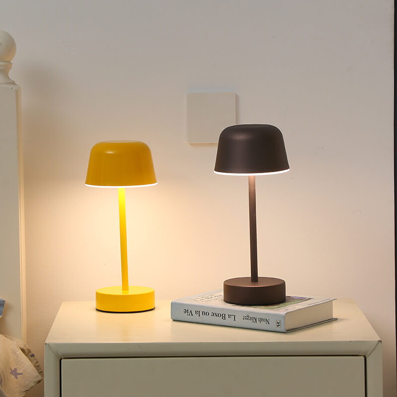 Tragbare kabellose wiederaufladbare Bügeleisen-Tischlampe - Dimmbares Licht