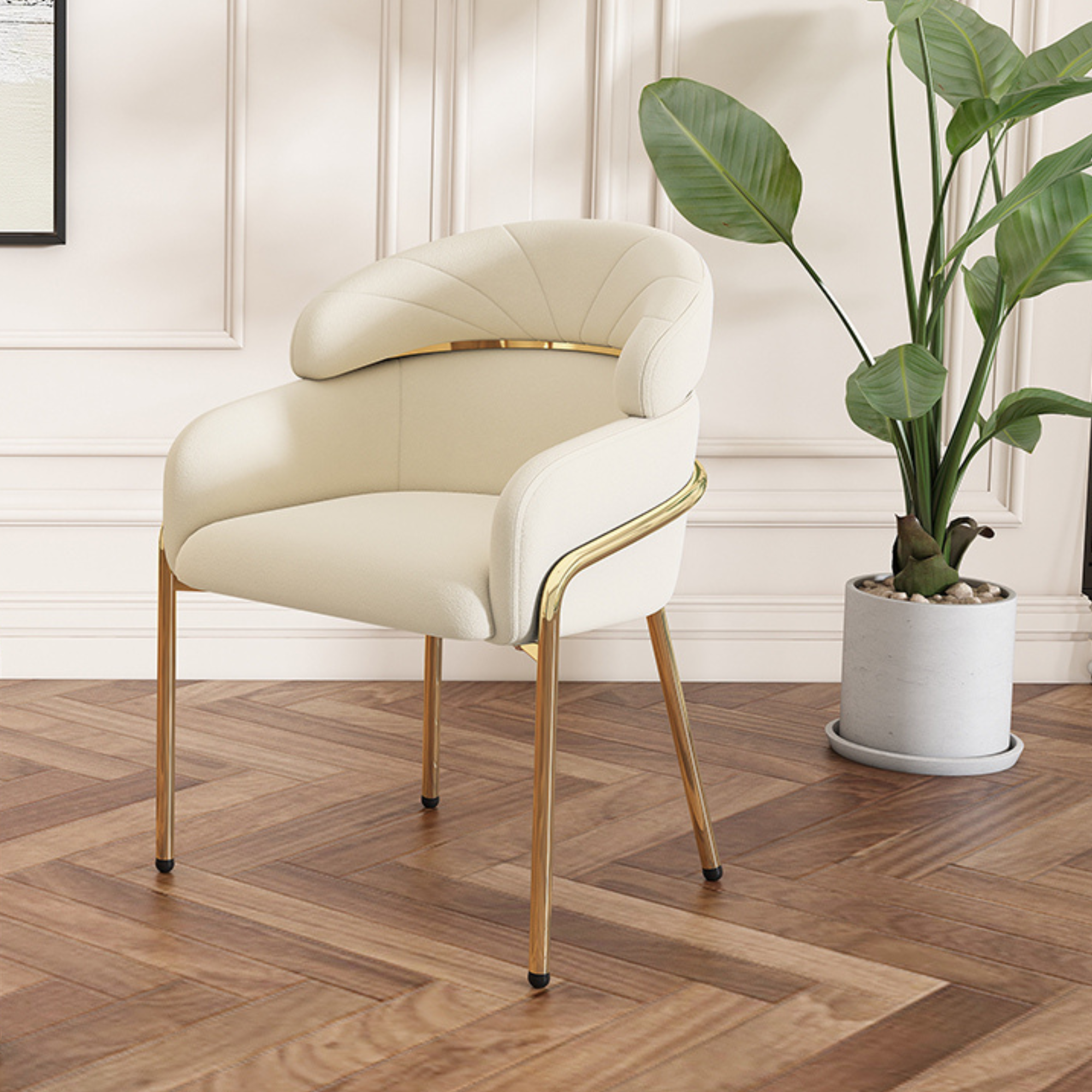 Samt Esszimmerstuhl mit Metallgestell im modernen Design