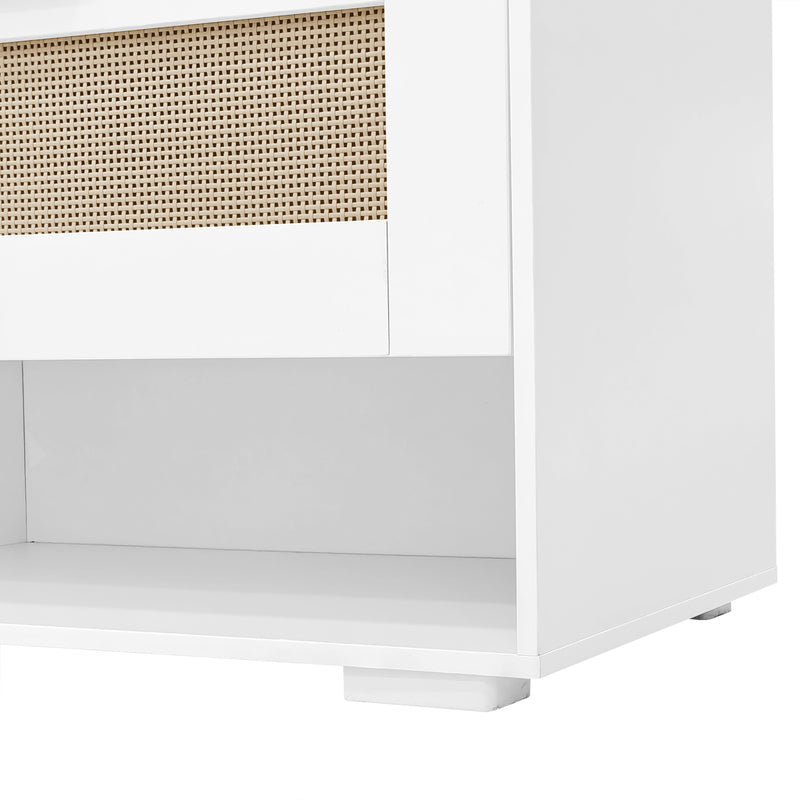 Modernes Garderoben-Set mit Spiegel, LED-Beleuchtung & Sitzbank