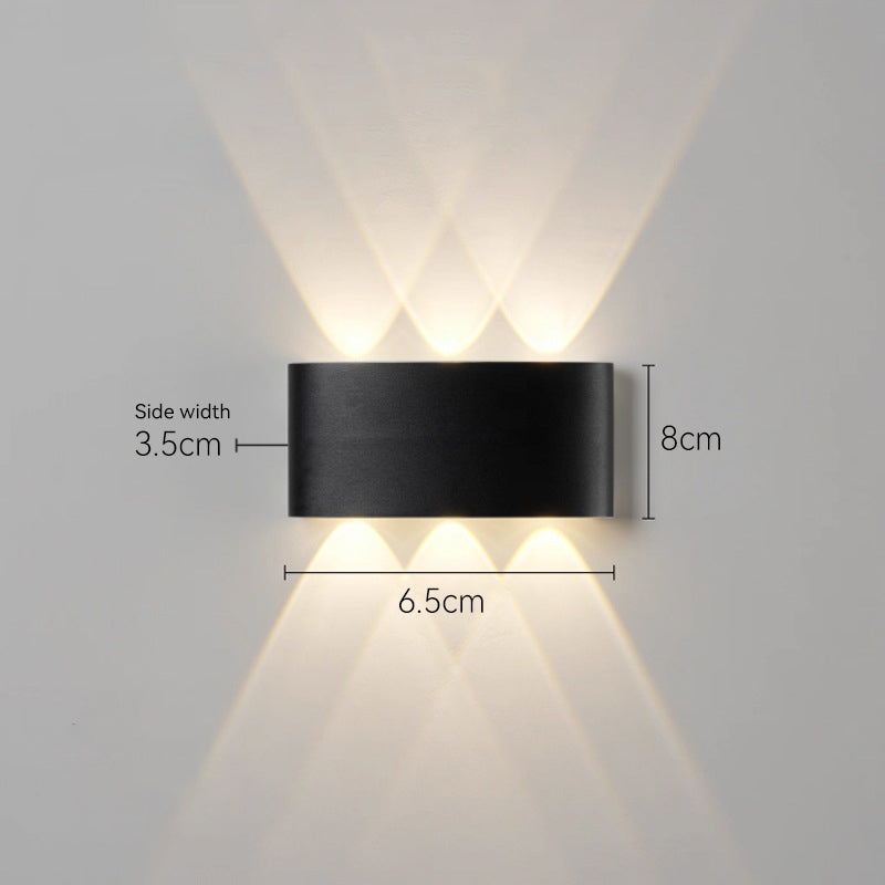Moderne LED Wandleuchte für Innen- und Außenbereiche