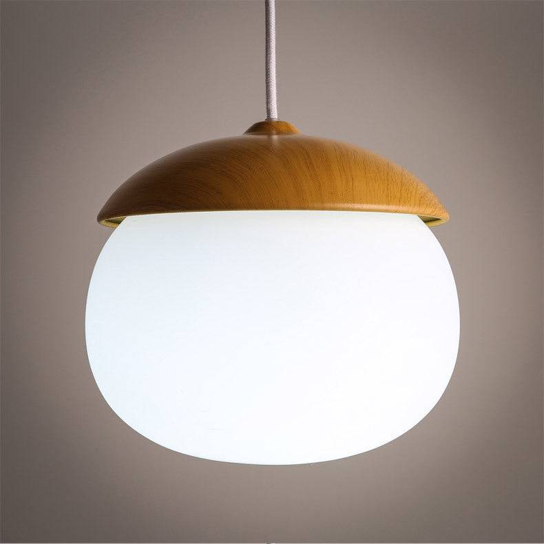 Moderne Pendelleuchte in Nussform – Dekorative Hängelampe mit Glas & Holzoptik