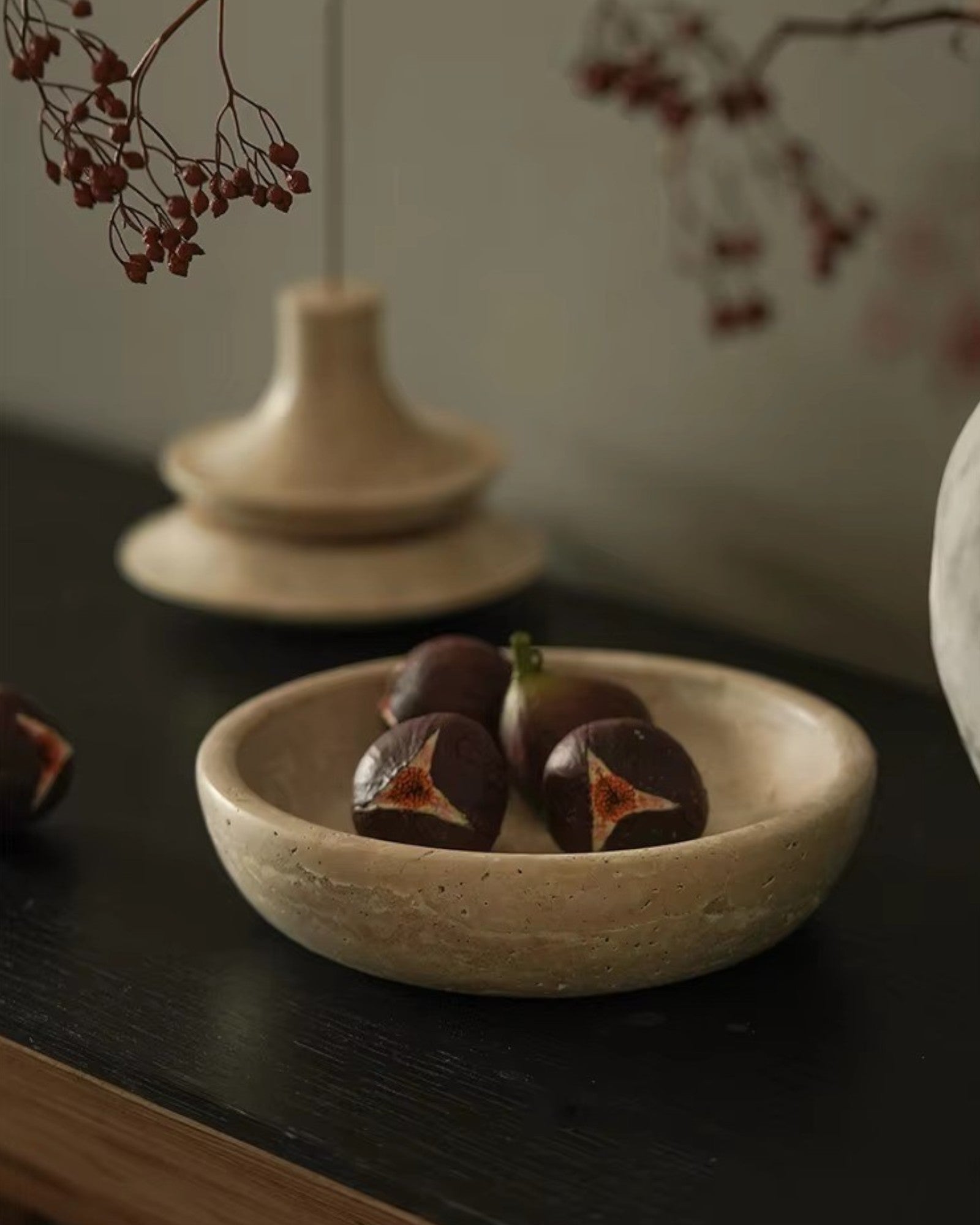 Handgefertigte Travertinschale – Beige Deko-Schale aus Naturstein 20cm