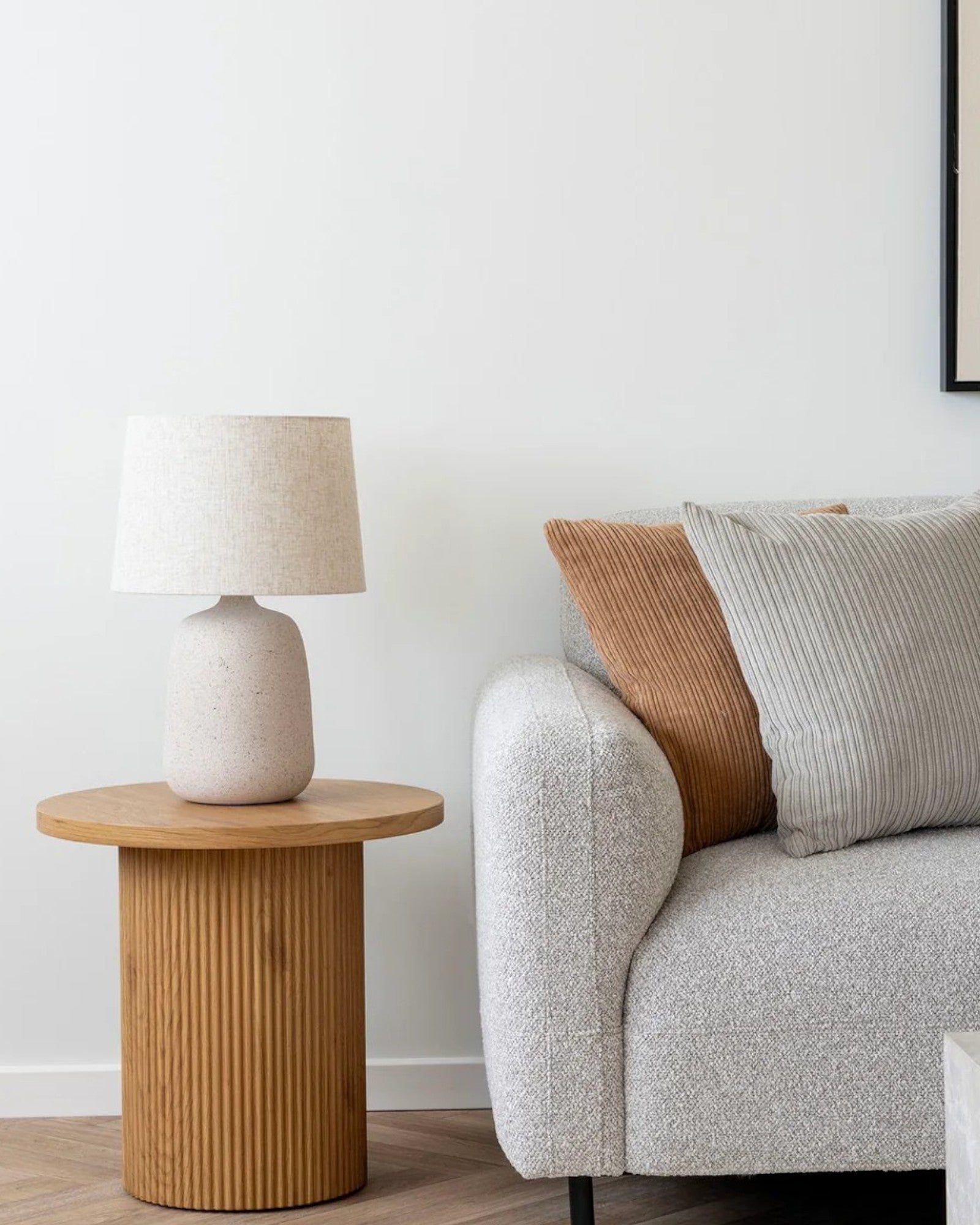 Croft Tischlampe – Keramik in Steinbeige – 46 cm – Dekorative Tischbeleuchtung