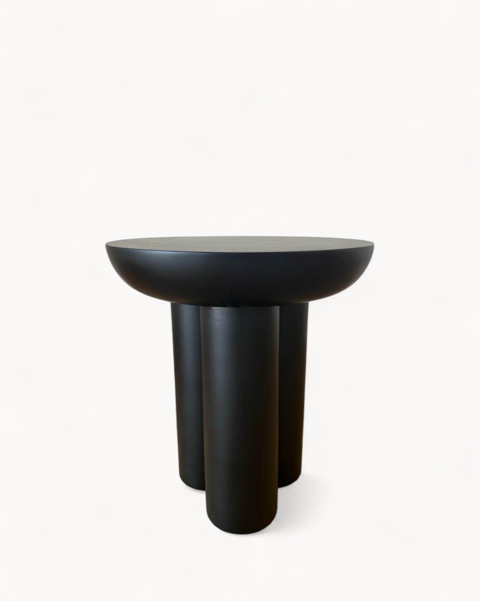 J-Line Beistelltisch Trio – Mangoholz Schwarz – 50x50 cm, 60 cm hoch