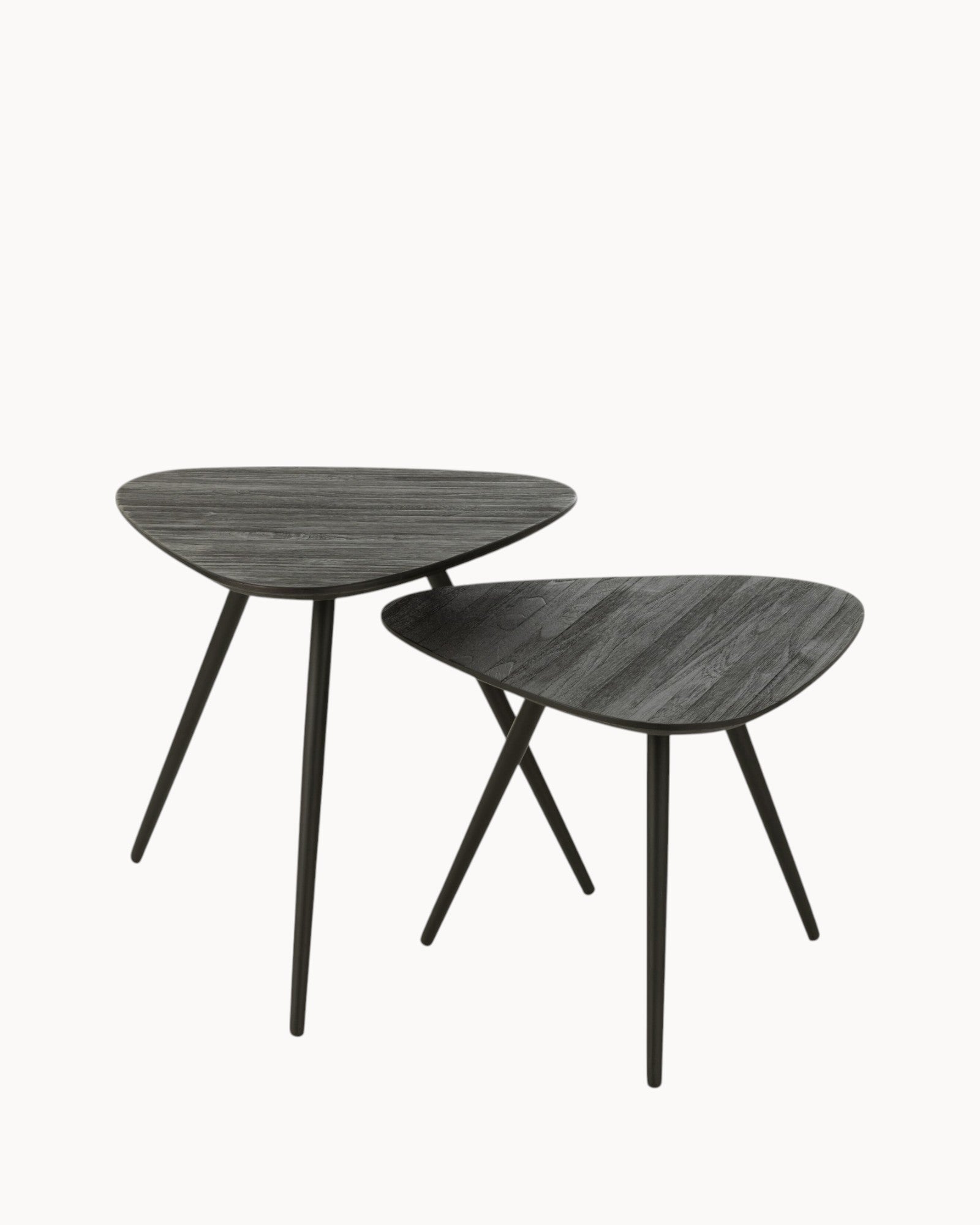 J-Line – Set aus 2 Dreieckstischen – Recyceltes Teak & Schwarz Metall