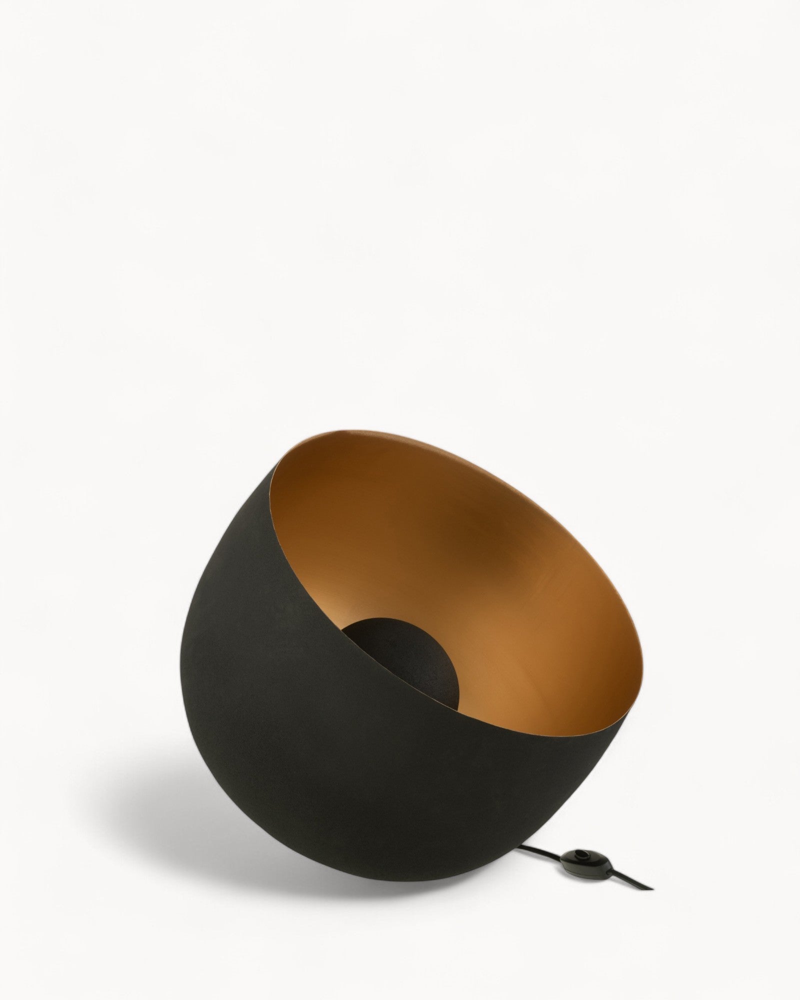 J-Line Lampe - Runde Metalllampe Schwarz/Gold - Modern für Innen/Außen