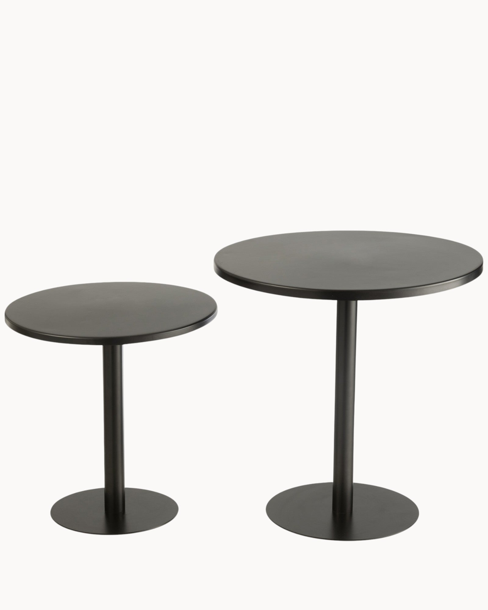 J-Line – Beistelltisch-Set – Rund Schwarz Metall – 2er Set, 40 cm