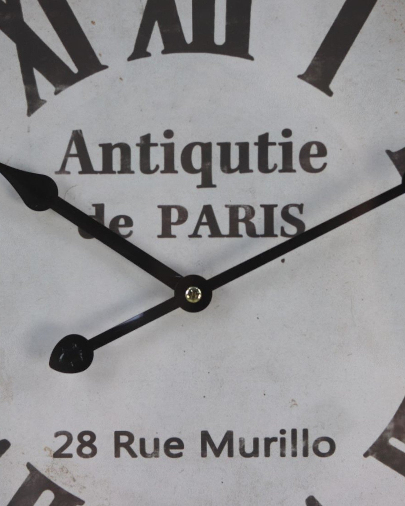 Wanduhr Metall mit Seil – Schwarz/Natur – Industrial Stil – Ø47 cm