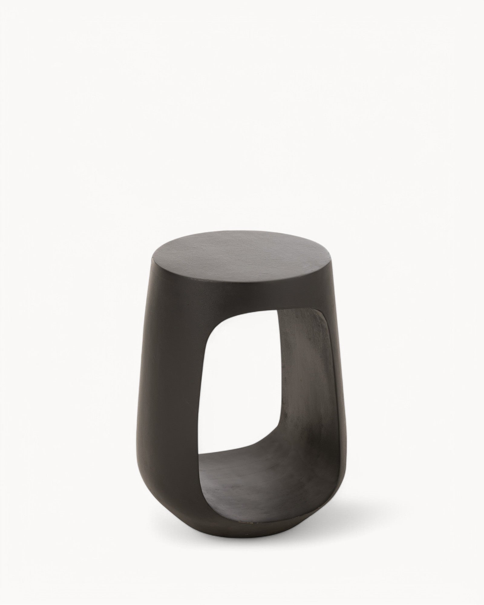 J-Line – Beistelltisch aus schwarzem Mangoholz – Modern & robust