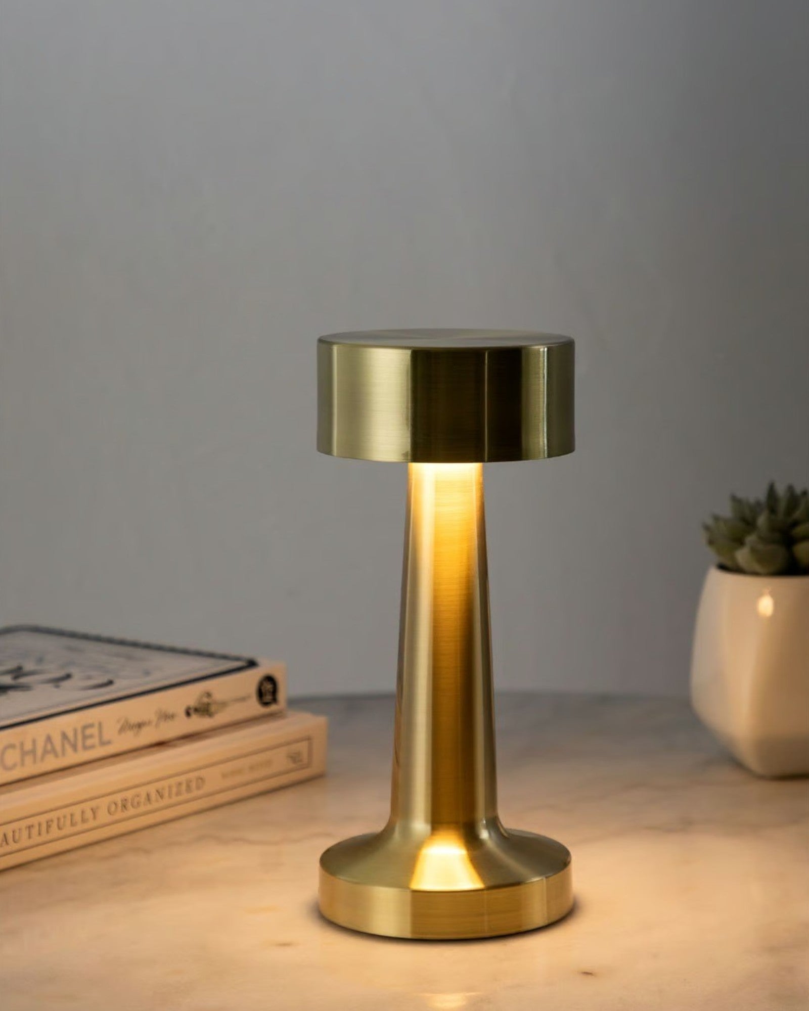 Mull Kabellose LED Tischleuchte – Gold, Vintage Design, Dimmbar