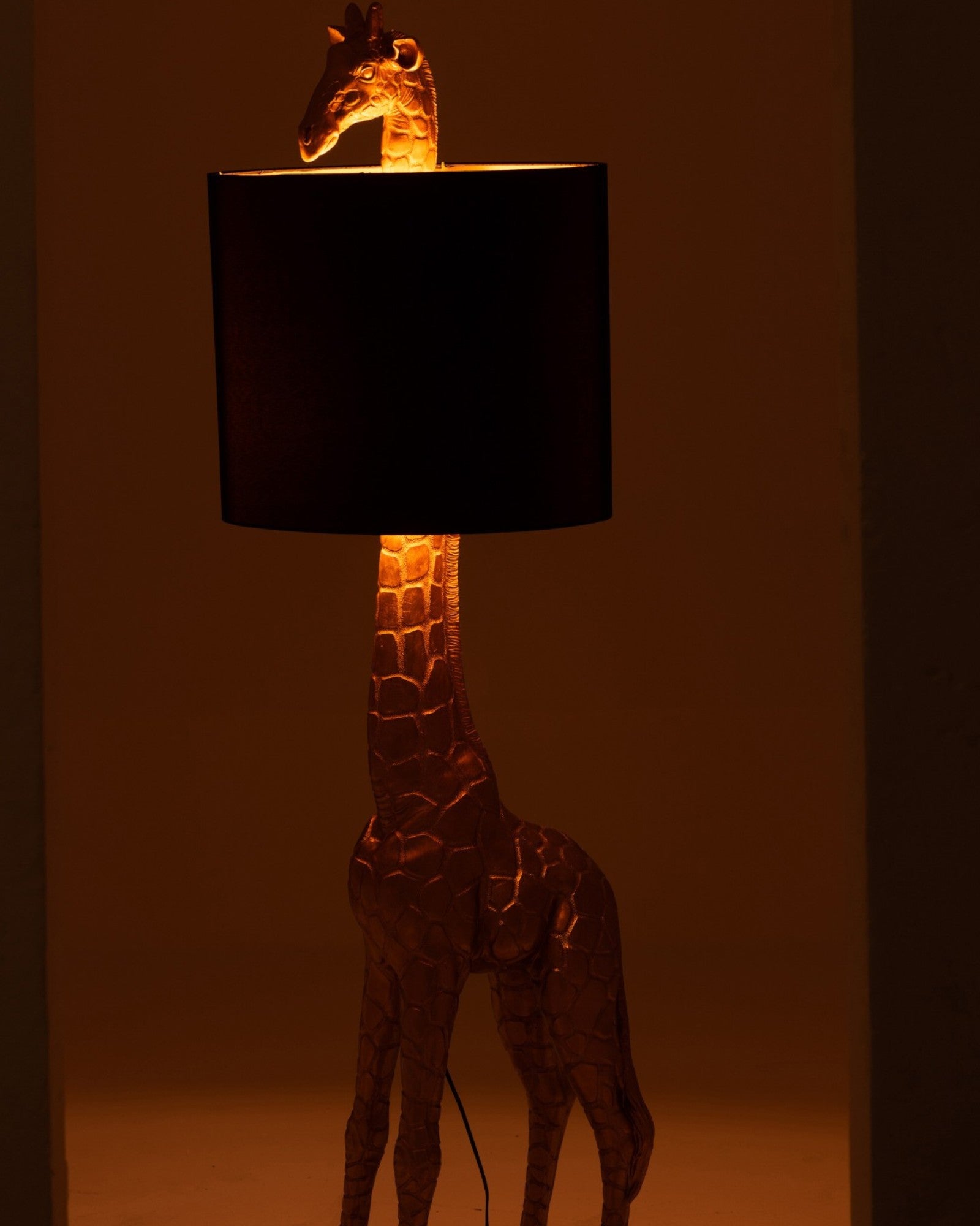 Stehlampe Giraffe Gold – Elegantes Design in Schwarz und Gold, 179 cm