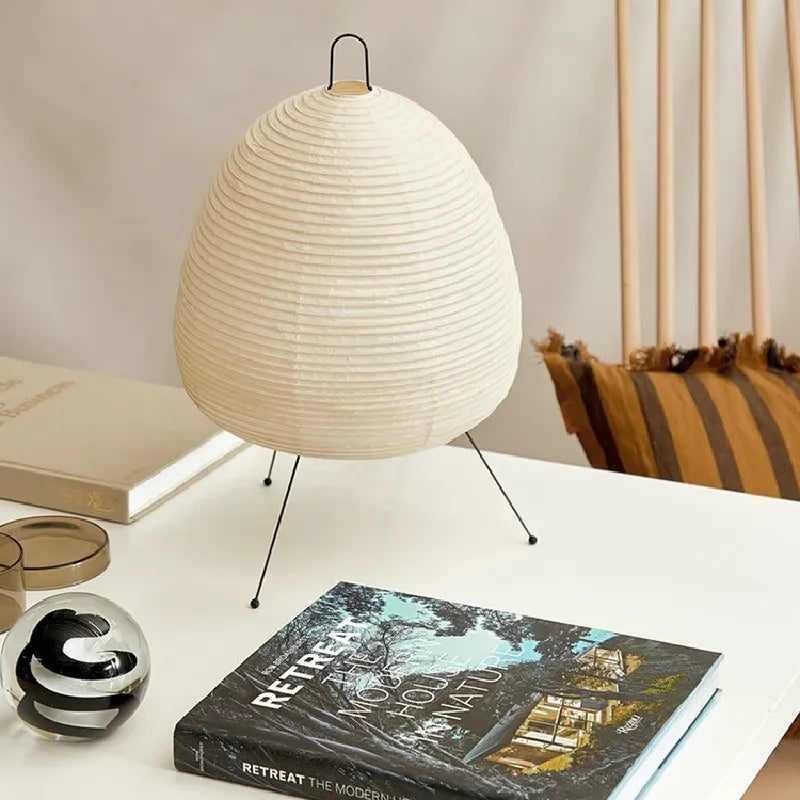 Stehlampe | Elegantes Design | Stimmungsvolle Beleuchtung | Platzsparend