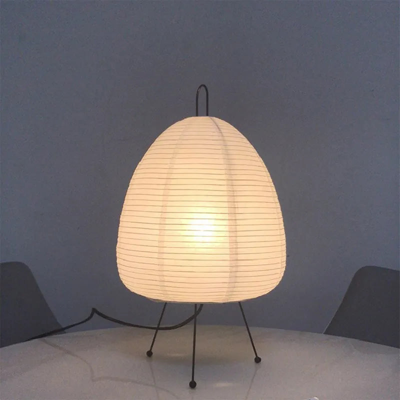Stehlampe | Elegantes Design | Stimmungsvolle Beleuchtung | Platzsparend