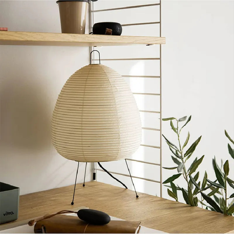 Stehlampe | Elegantes Design | Stimmungsvolle Beleuchtung | Platzsparend
