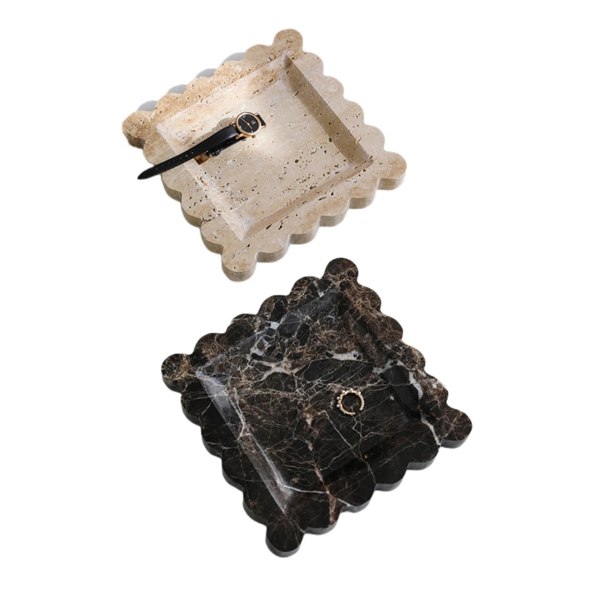 Marmortablett mit Wellenschliff