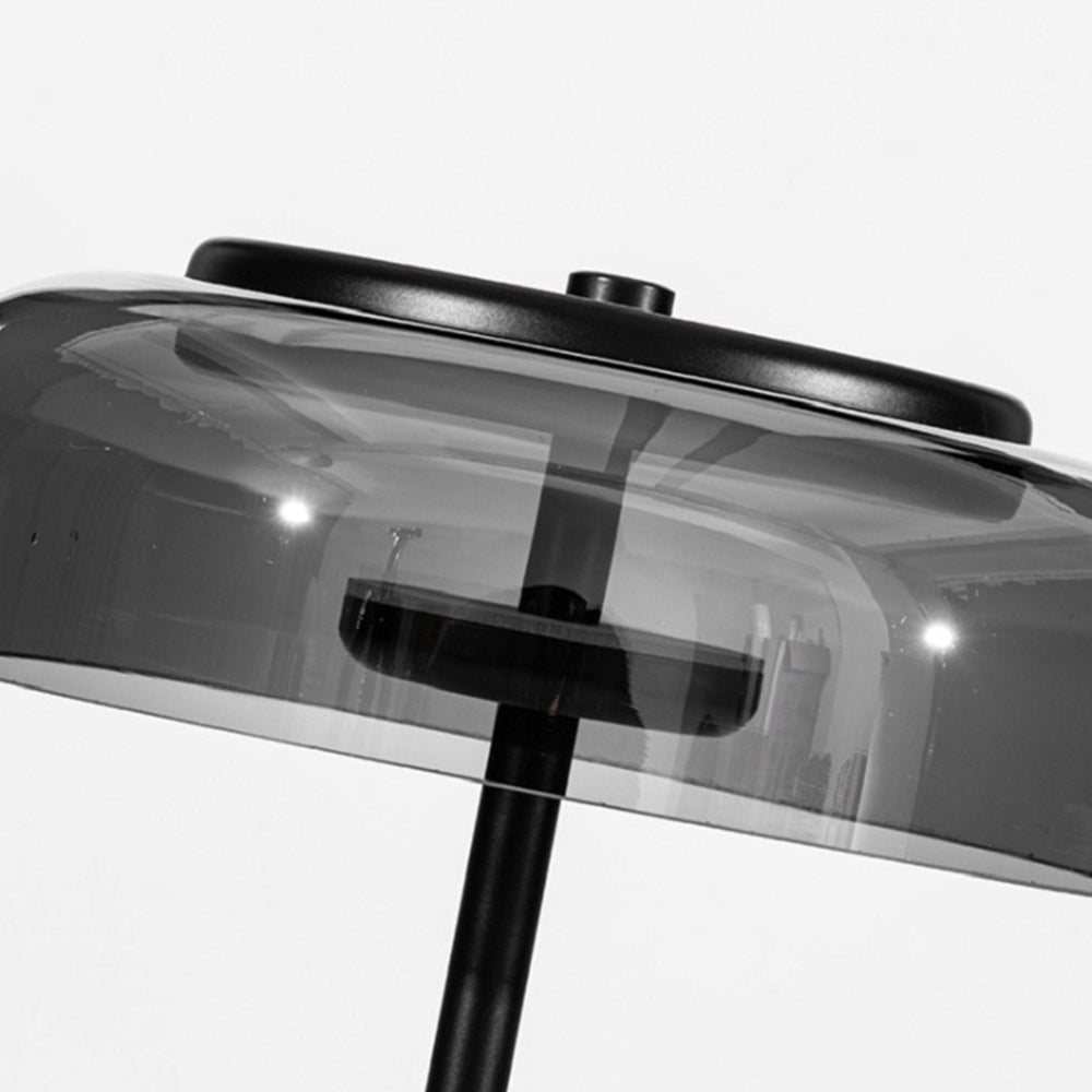 Tischlampe aus nordischem Glas für den Nachttisch