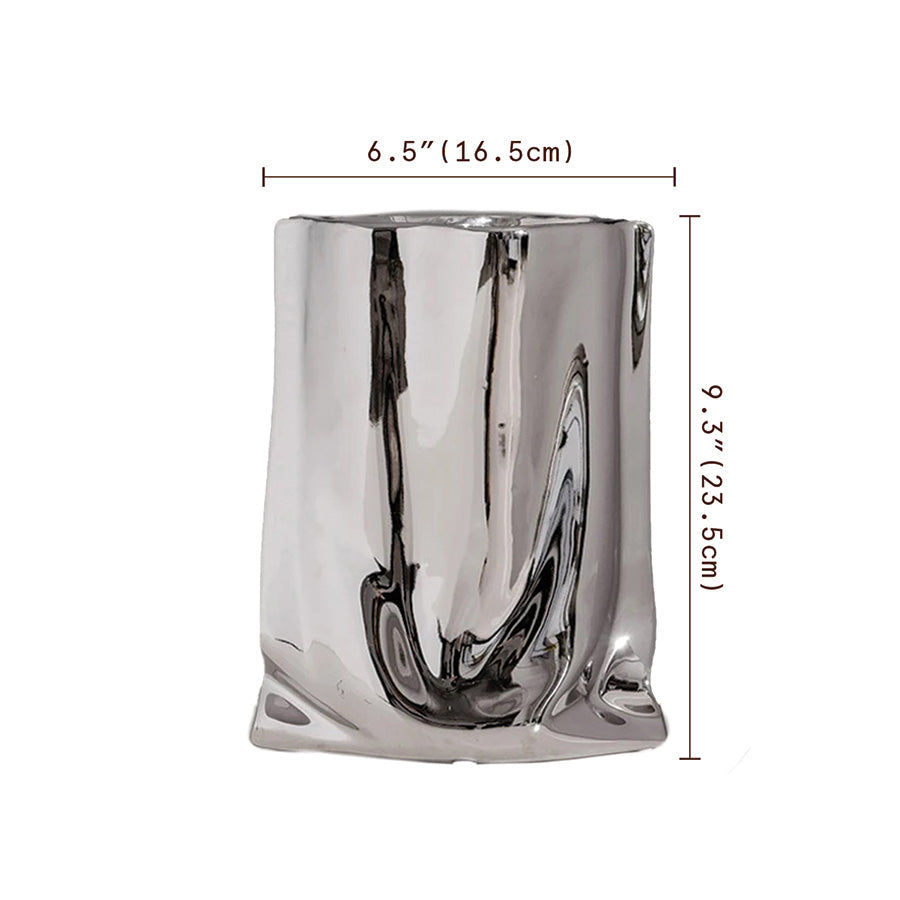 Plissierte Blumenvase