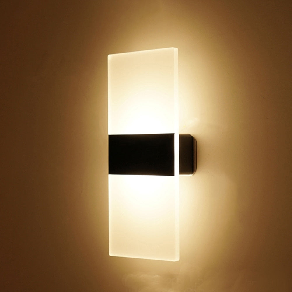 Lumos Bewegungslicht, modernes Design, Bewegung/Touch aktiviert, USB aufladbar