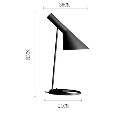 Nordische LED-Stehlampe mit Augenschutz