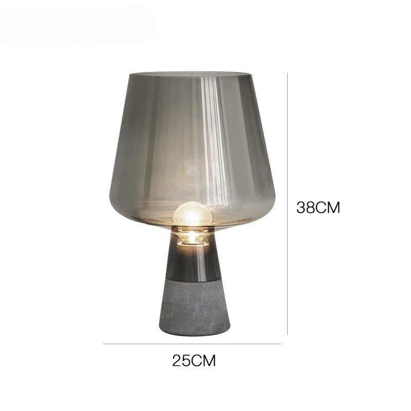 Moderne minimalistische Rauchglas Tischlampe mit Betonbasis