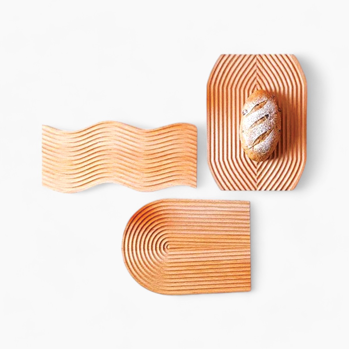 Gewelltes Holztablett