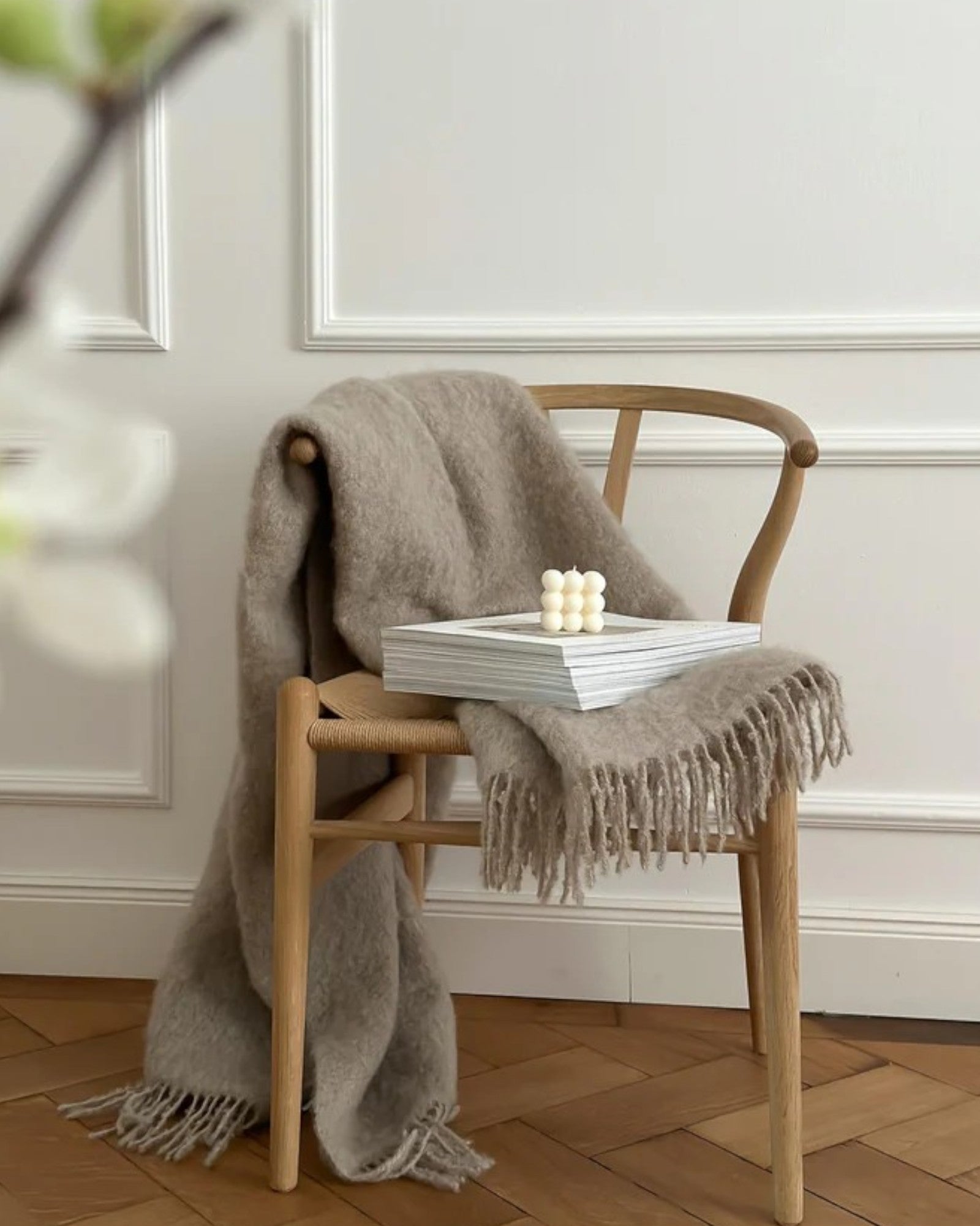 Bubble-Kerze – Sojawachs Würfel mit Minzduft – Off-White 6 cm