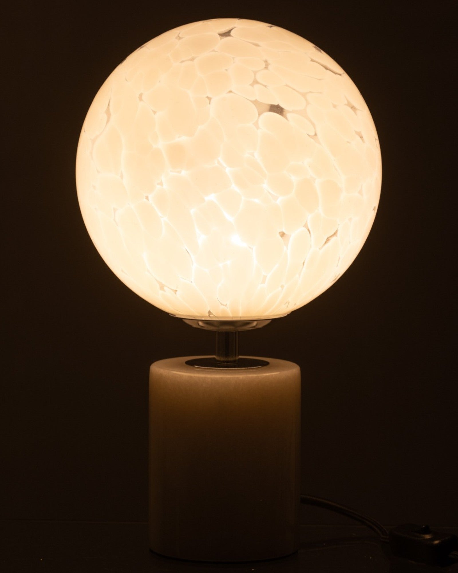 J-Line Tischleuchte – Dany Stains On Foot – Glas – Weiß – Elegantes Design