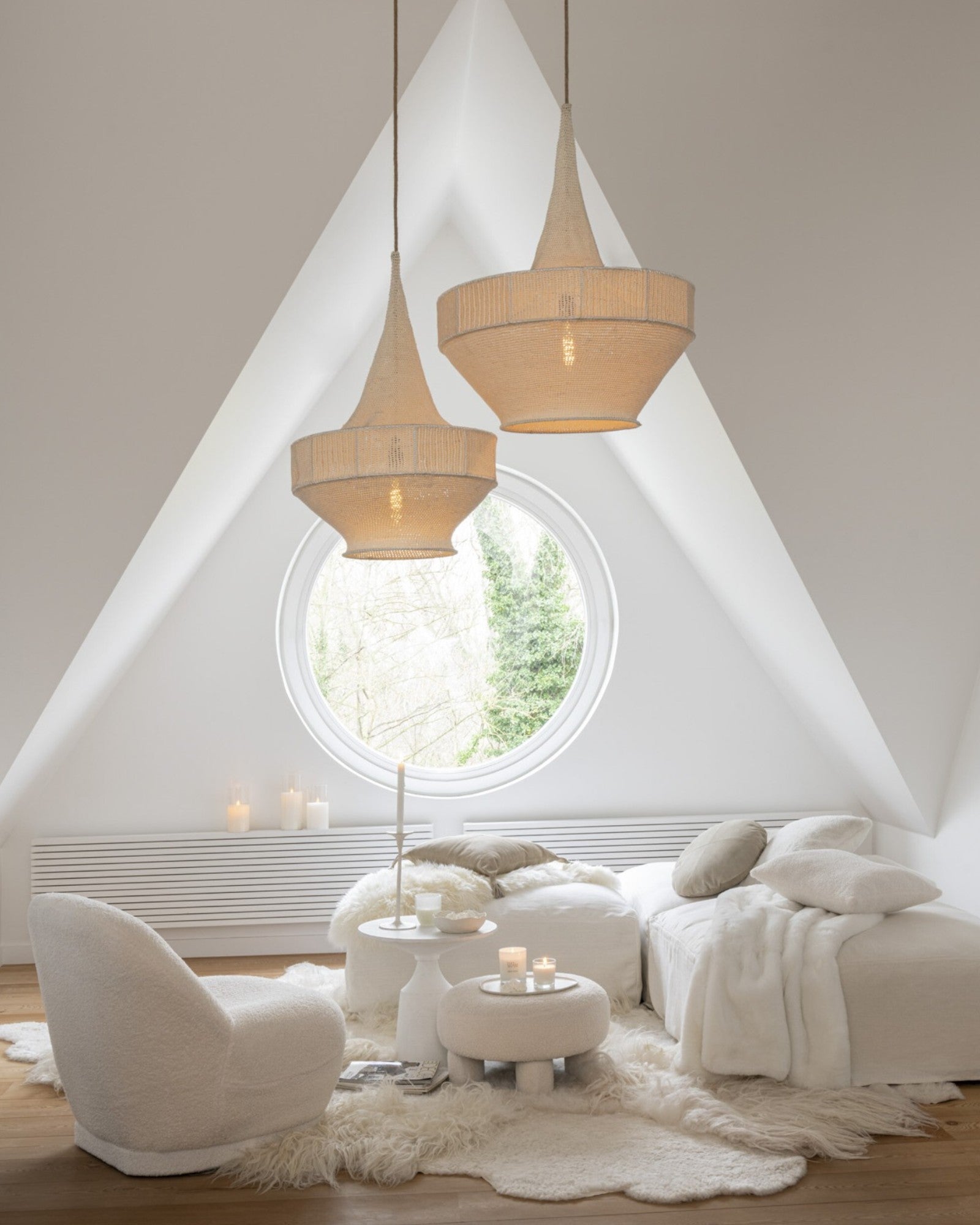 Teddy Charm Pouf – Weiß, Textil, Ø 52 cm x H 28 cm