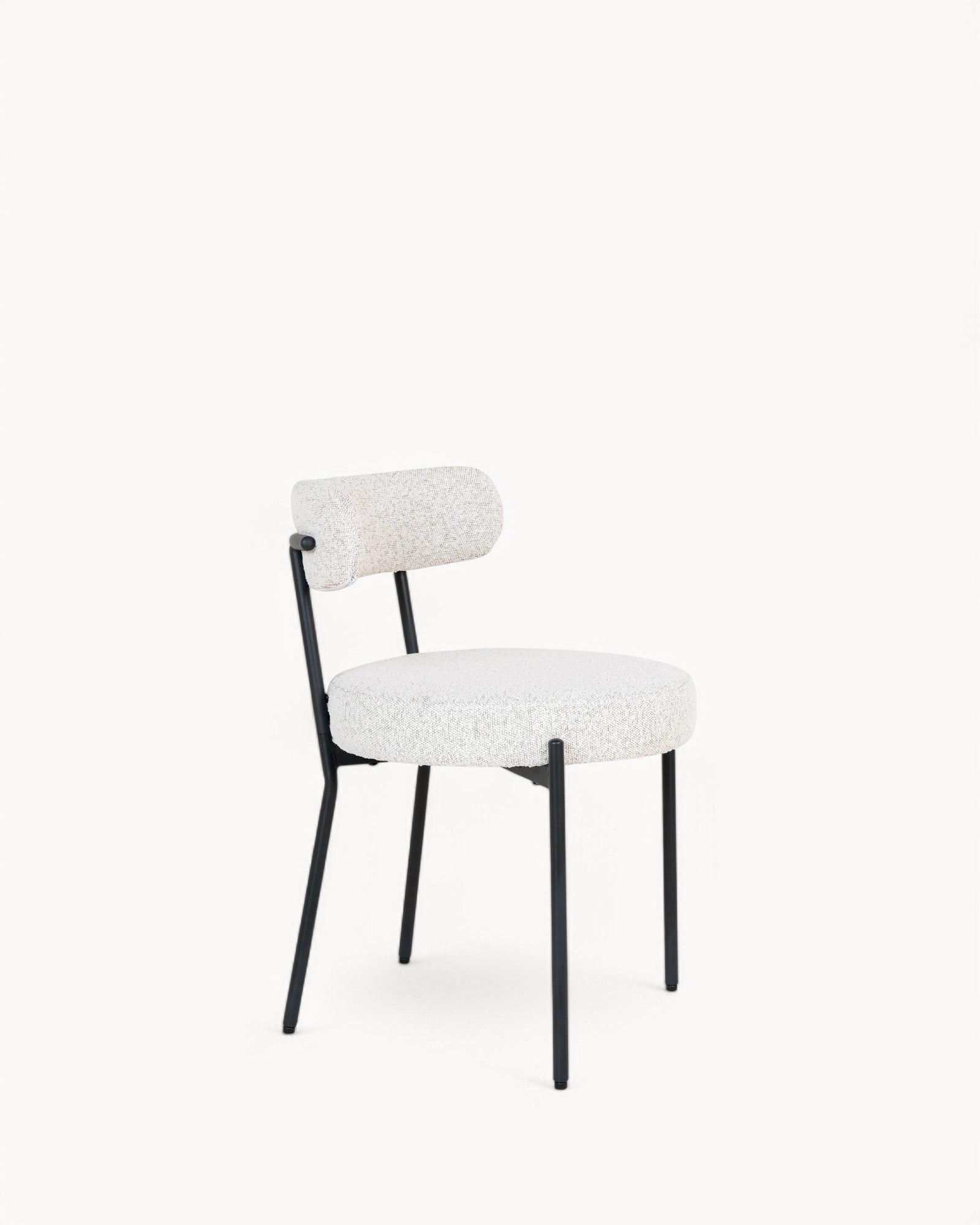 House Nordic – Esszimmerstuhl – weißer Bouclé – 2er-Set, schwarze Beine