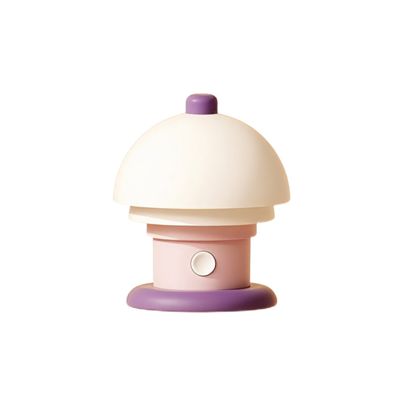 Nachttischlampe in Creme mit geometrischer Atmosphäre