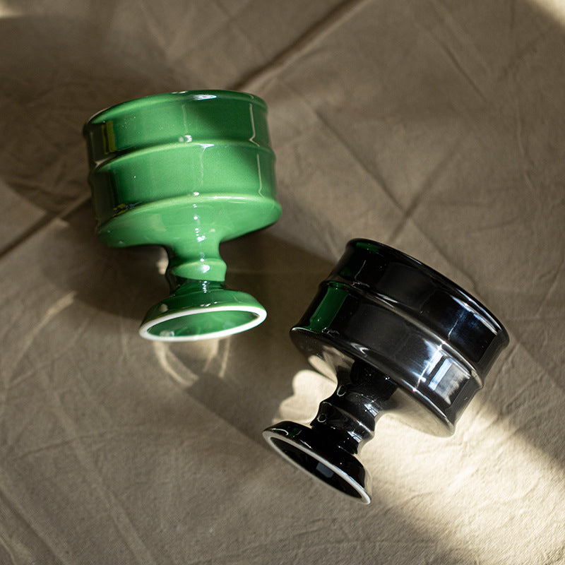 Vintage Kerzenhalter aus Keramik – Elegantes Deko-Objekt im Retro-Stil