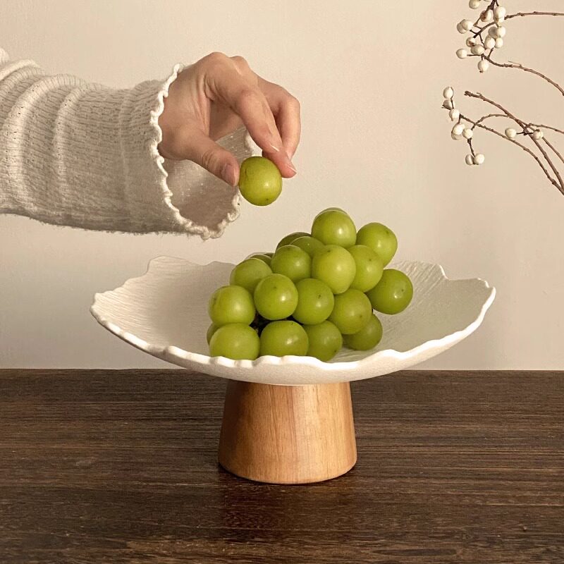 Keramik-Obst- und Kuchenpräsentationstablett mit Füßen