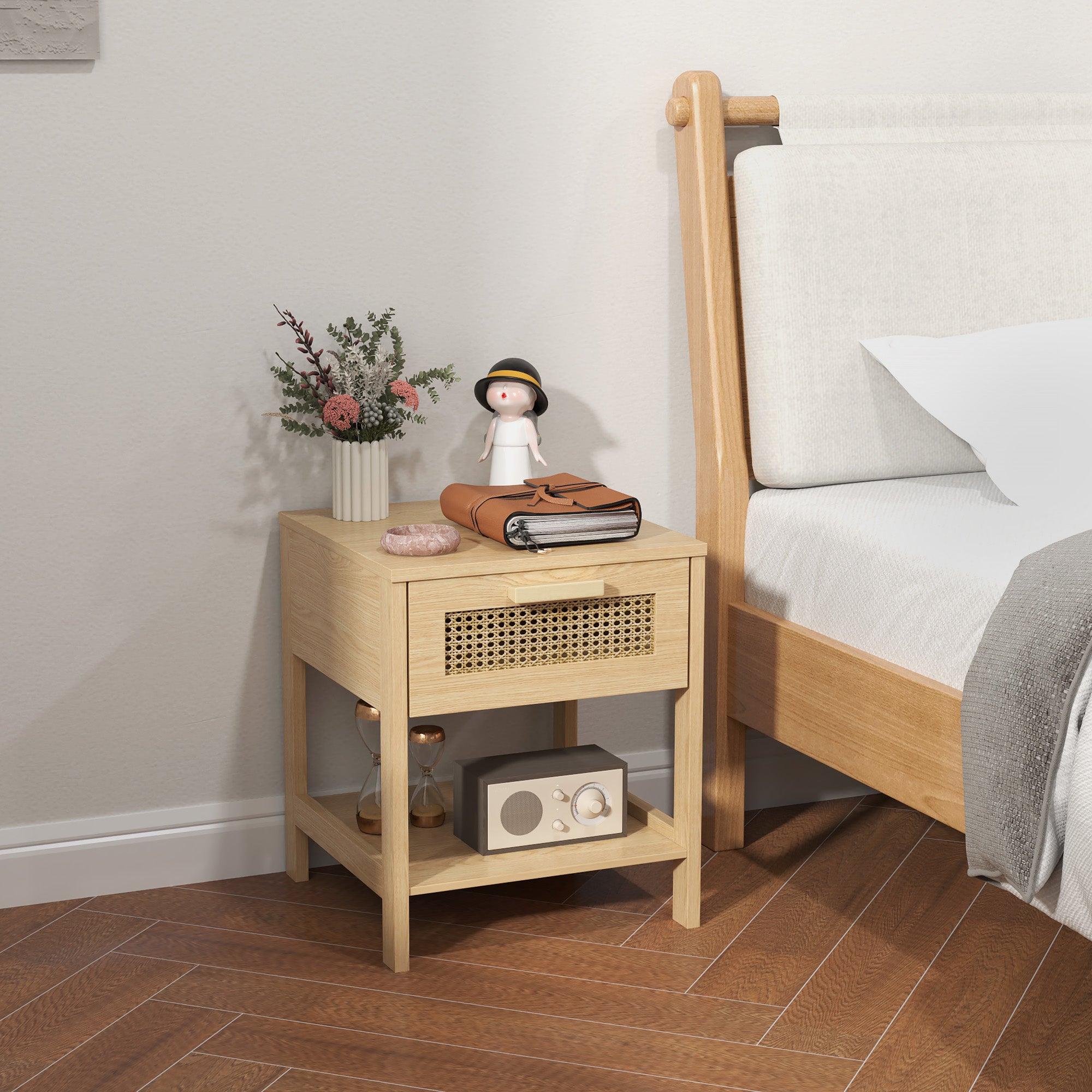 Nachttisch mit Rattan-Schublade und Ablage