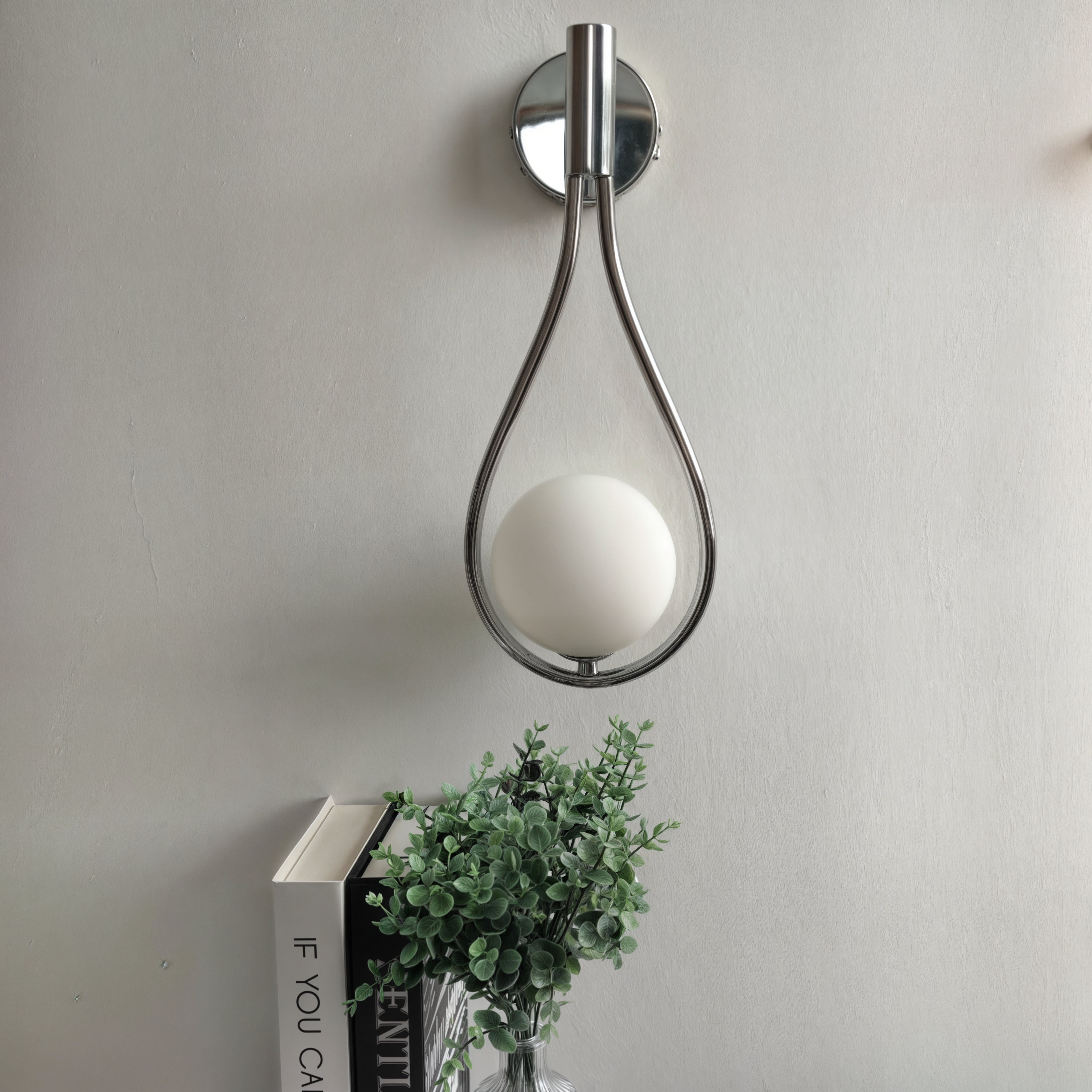 Moderne nordische Wandleuchte, Schwarz/Gold, G4 LED, Eisen+Glas, Up/Down