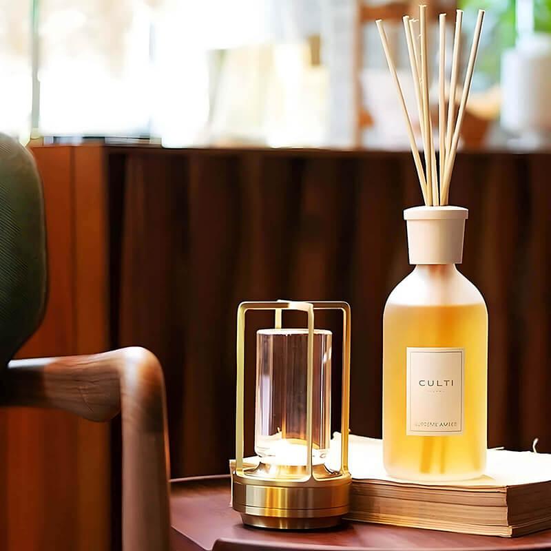 Kanto | Luxuriöse Tischleuchte - Lunensa