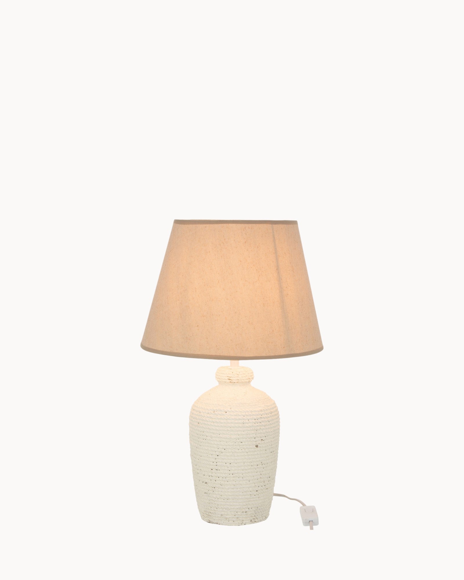 J-Line Lampe Esmee – Zement und Textil – Weiß/Beige – Elegant für Innen und Außen