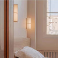 Wabi Sabi Stoff-Wandleuchte fürs Bett