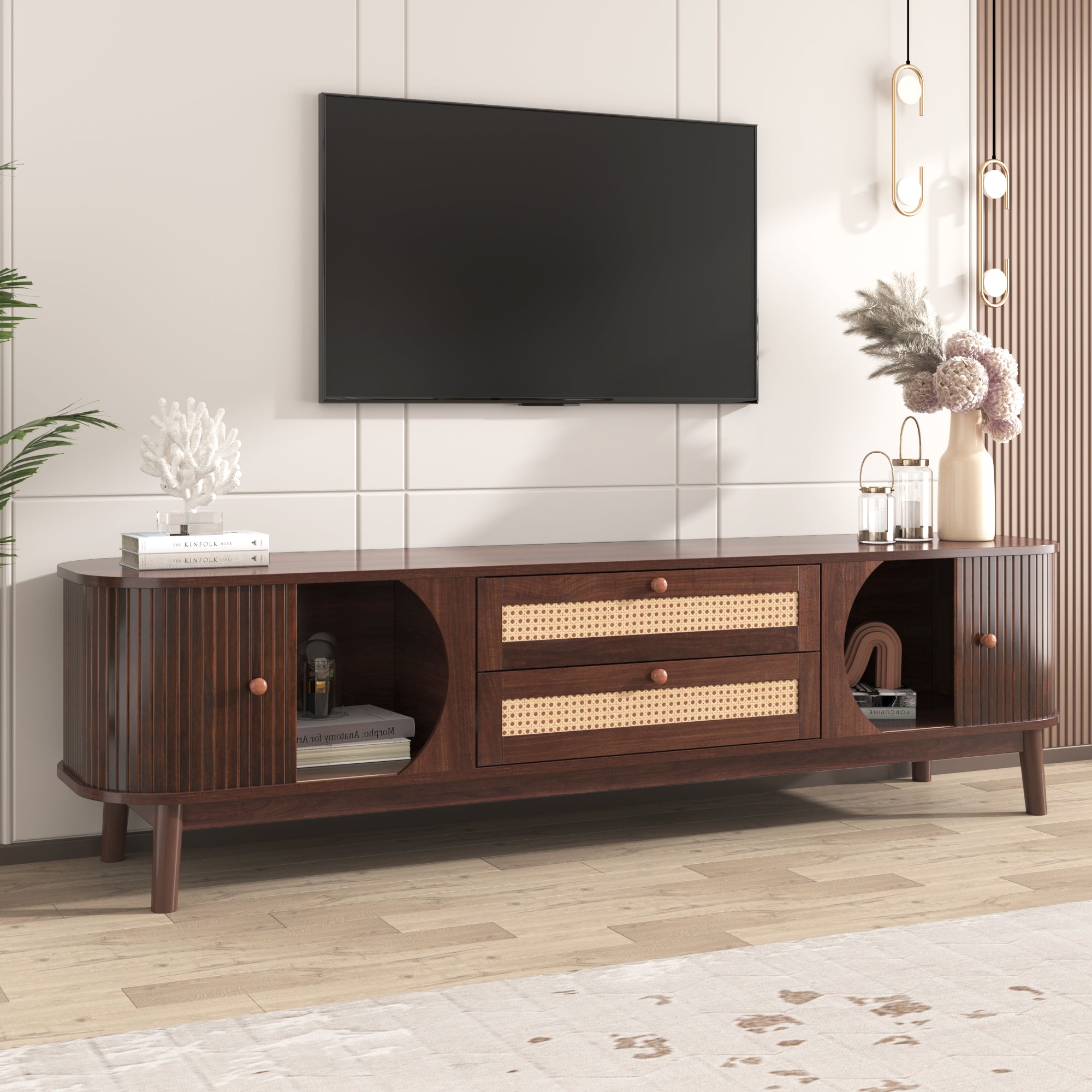 TV-Schrank im natürlichen Rattan-Design