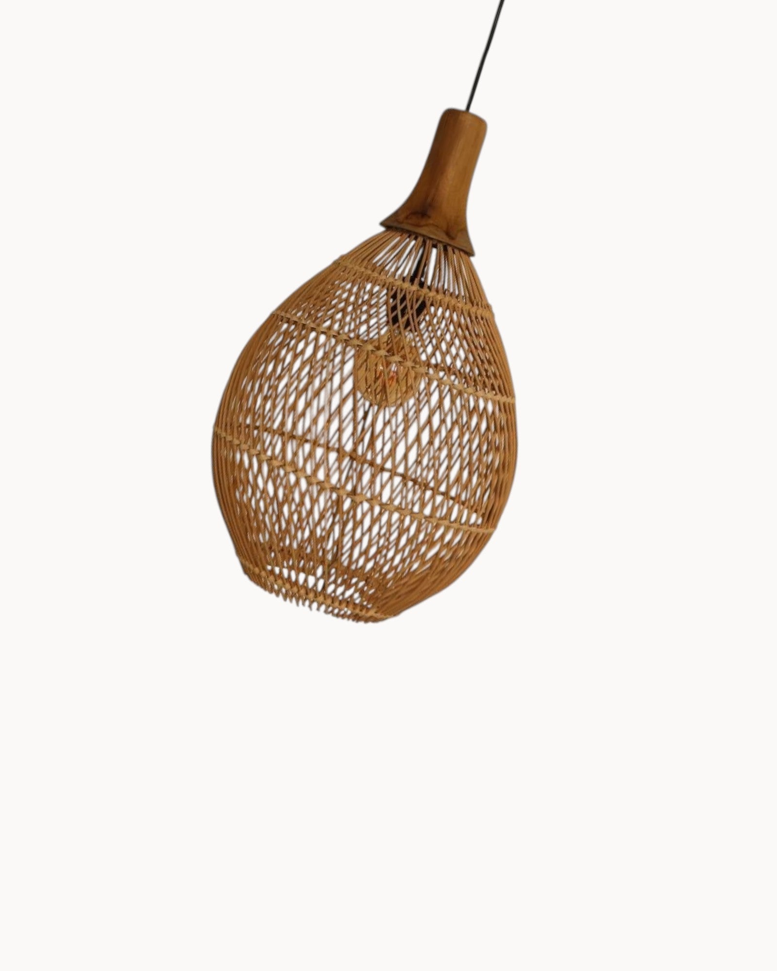 HSM Collection – Pendelleuchte Rattan Teak 35x35x59 cm – E27 Fassung Natur