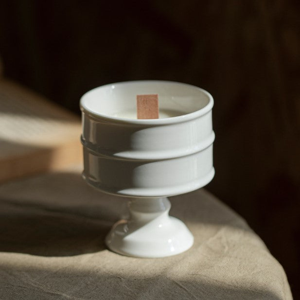 Vintage Kerzenhalter aus Keramik – Elegantes Deko-Objekt im Retro-Stil