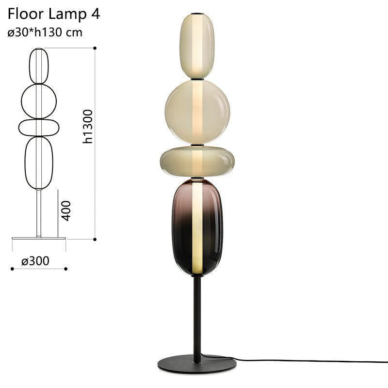 Dekorative Stehlampe mit Glas Kugeldesign im modernen Stil