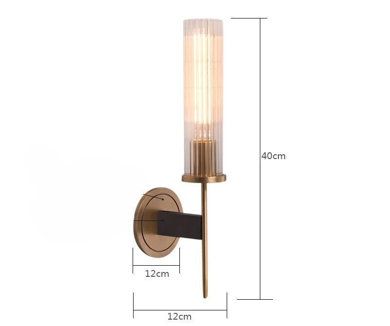 Elegante minimalistische Wandleuchte aus Kupfer