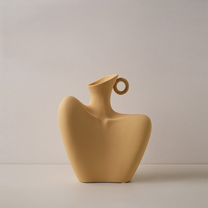 Dekorative Keramikvase in Körperform