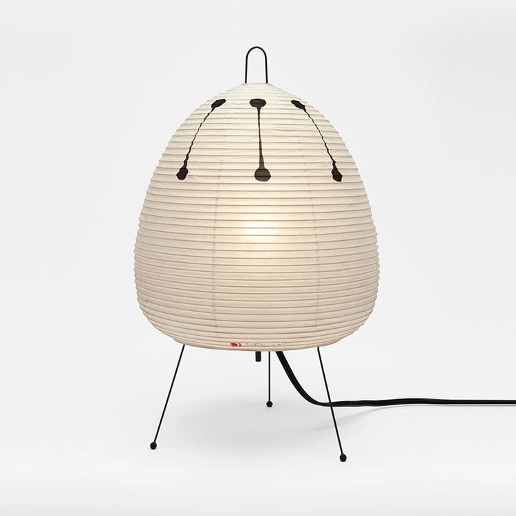 Wabi-Sabi Tischlampe aus Reispapier – Japanisch inspirierte Designlampe mit sanftem Licht