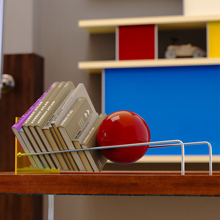 Moderne Designer Buchstütze im geometrischen Stil