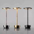 Tragbare Ambientelampe aus Aluminium im Industrie-Touch-Design