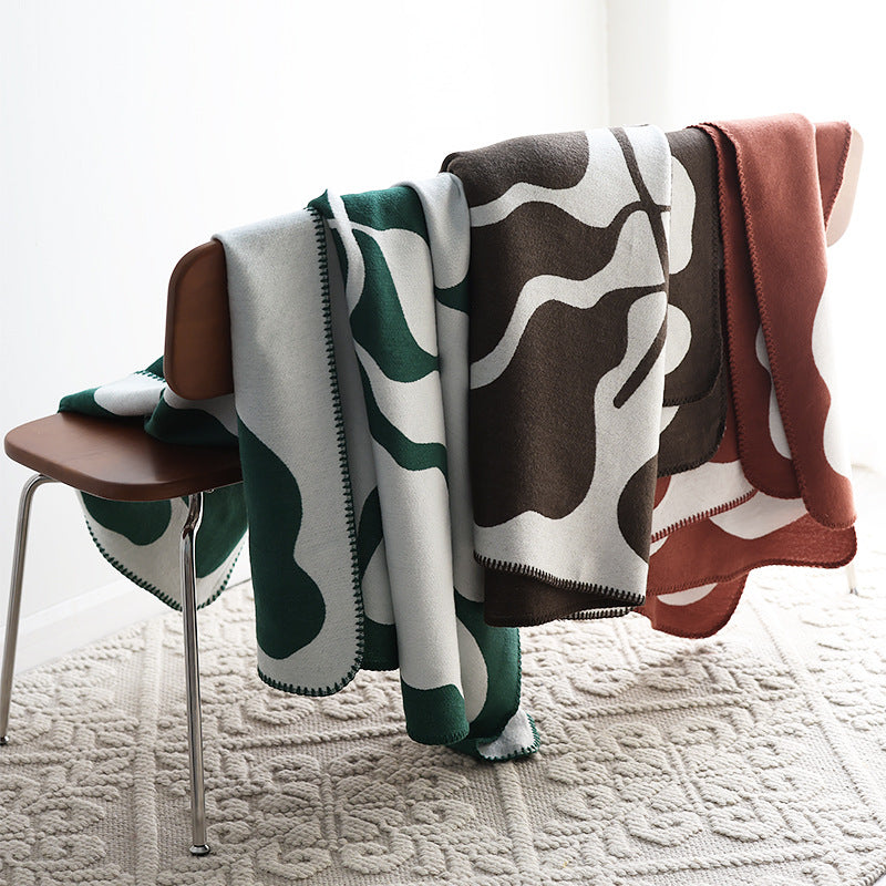 Jacquard Wohndecke in Cashmere-Optik – Weiche Strickdecke im nordischen Stil