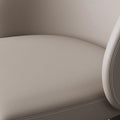 Minimalistischer Esszimmerstuhl im italienischen Creme-Stil